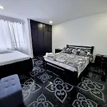 Apartamentos Nuevo Conquistador Por Parceros Group